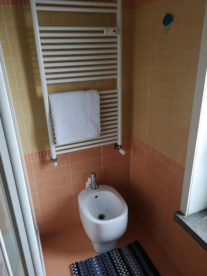 Appartamento Cadolini - Secured Parking! - Duomo In 20 Min - Quiteness And Garden Milan