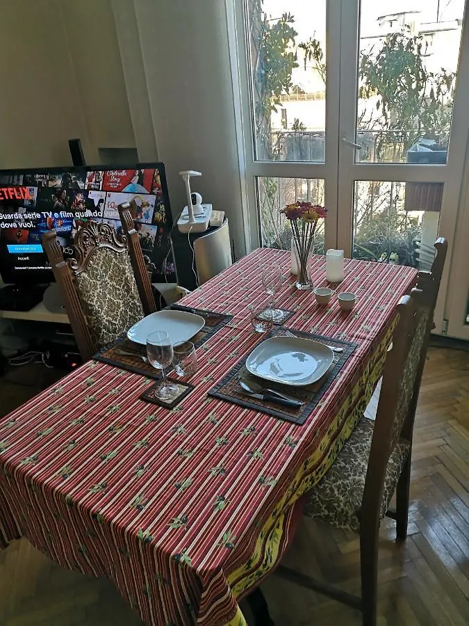Appartamento Cadolini - Secured Parking! - Duomo In 20 Min - Quiteness And Garden Milan