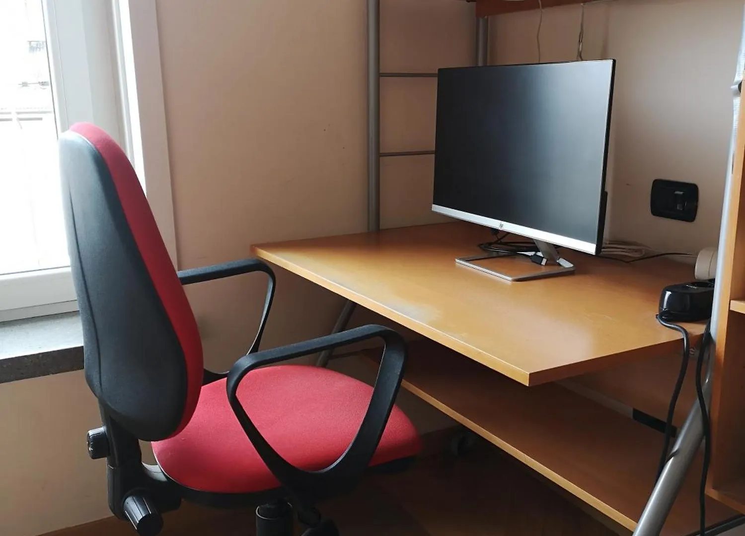 Appartamento Cadolini - Secured Parking! - Duomo In 20 Min - Quiteness And Garden Milan Apartment